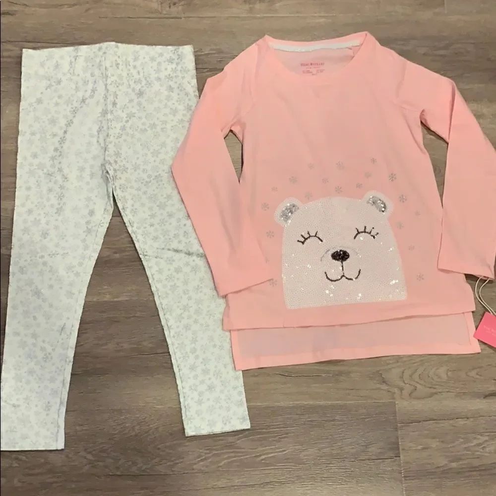 🎉last deal 🎉Isaac Mizrahi pants & top set